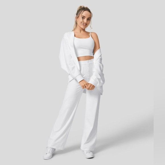 Halara White High Waisted Button Multiple Pockets Straight Leg Pants | NEW/NWT!! - Picture 4 of 14